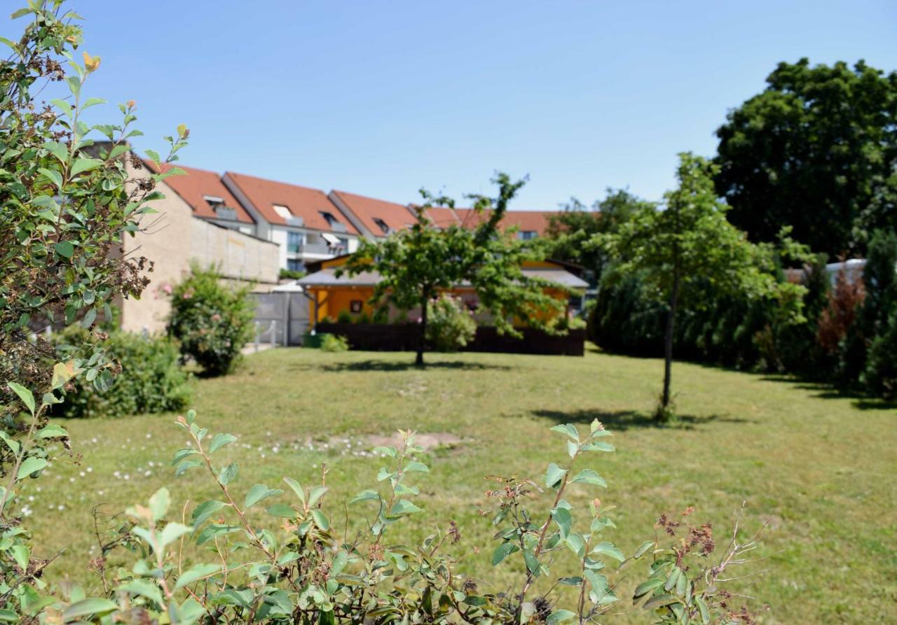 Ferienwohnung/ Ferienzimmer Asche Ашерслебен Екстериор снимка